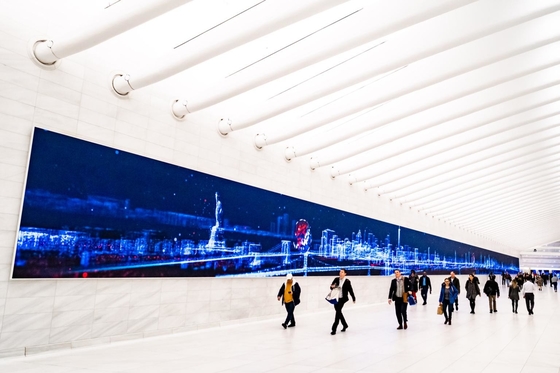 2 Yıl Garantili Shenzhen Kingv Visionled RoHS Sertifikalı Dış Mekan LED Ekran